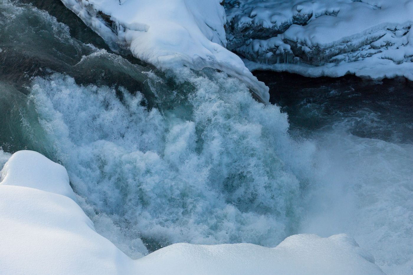 Cold Plunge Mental Health Statistics 2026: Depression, Anxiety & Mood Research