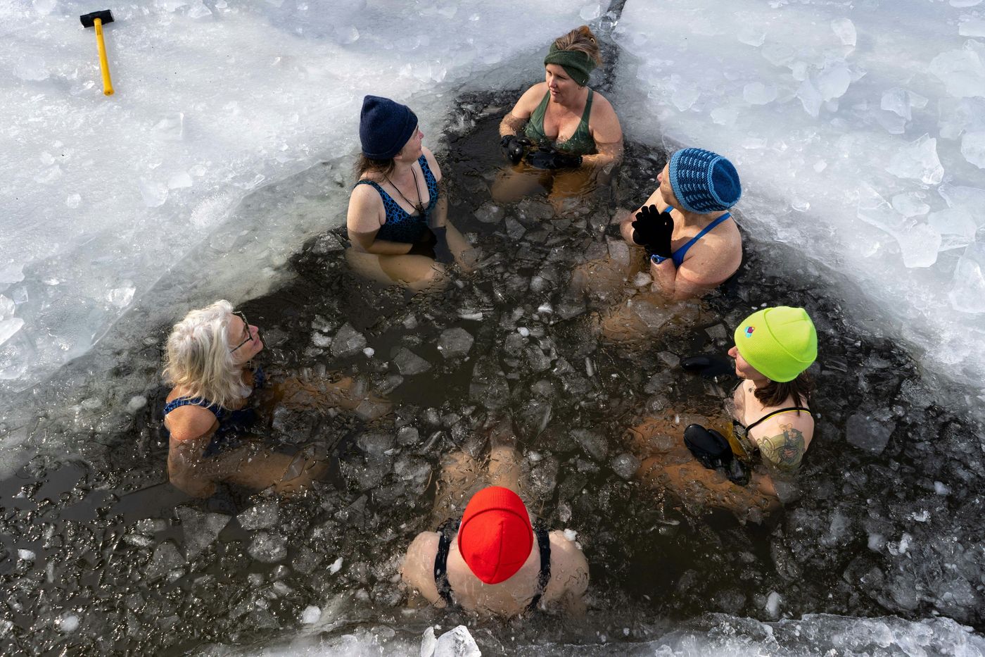 How to Cold Plunge for Beginners: Safe Step by Step Protocol